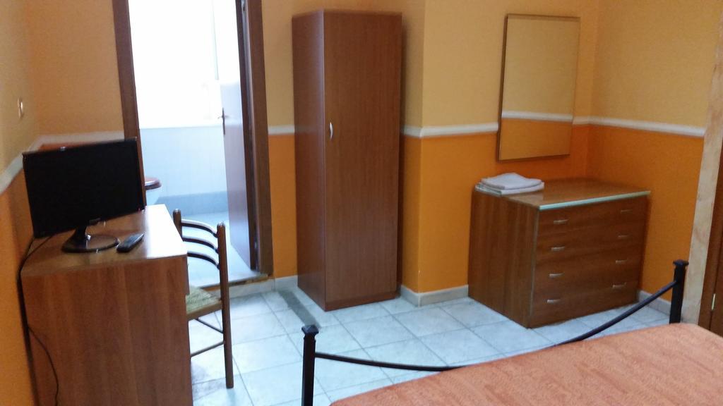 Hotel Gorizia Catánia Kamer foto