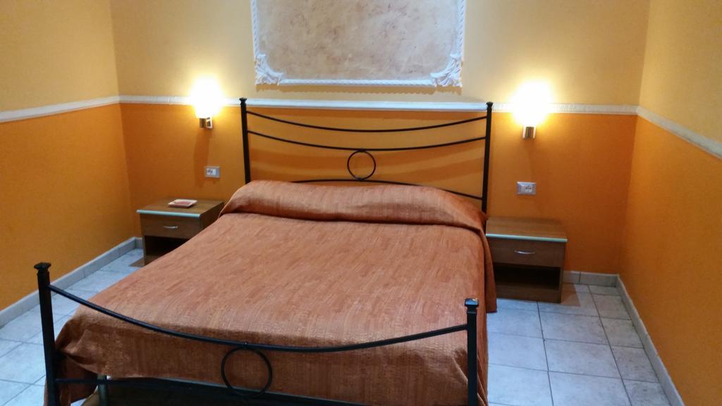 Hotel Gorizia Catánia Kamer foto
