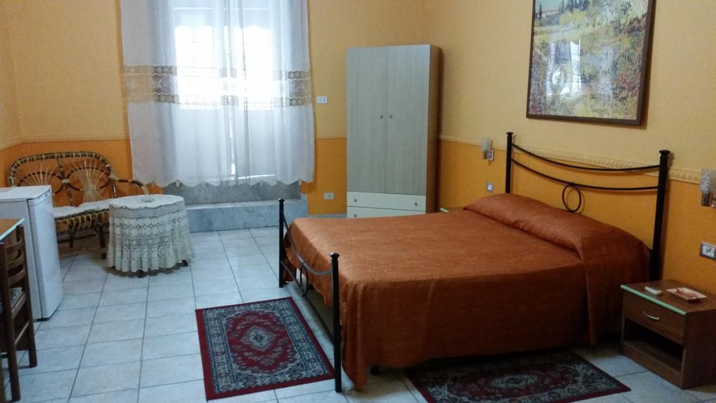 Hotel Gorizia Catánia Buitenkant foto